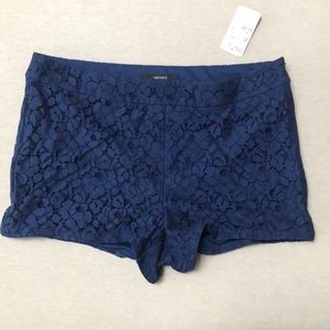 Adorable Navy Lace Shorts! 🩳 ☀️